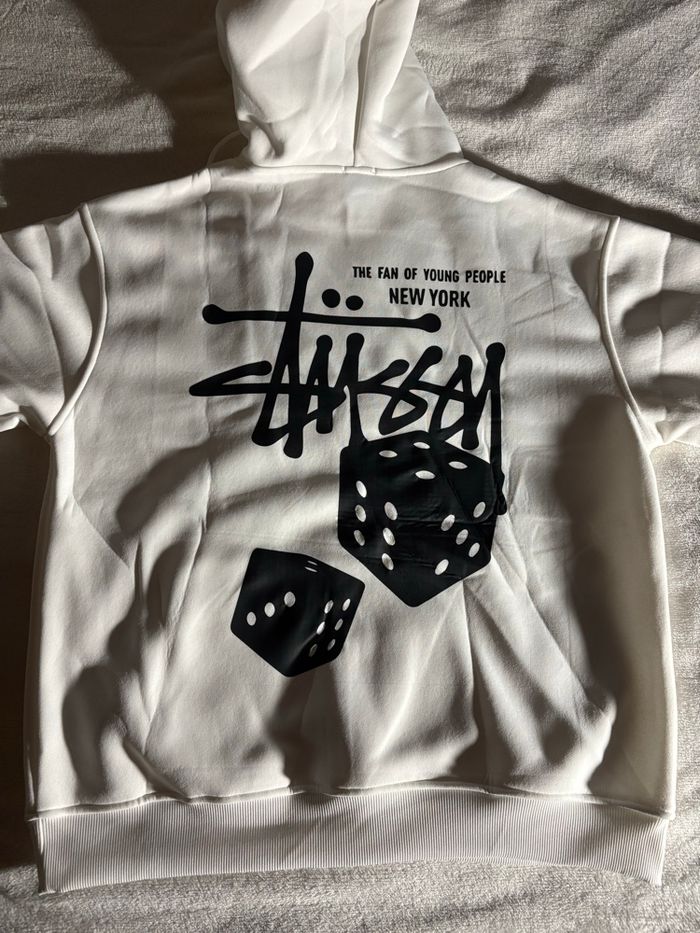 Pull Stussy - photo numéro 3