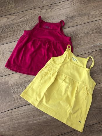 2 debardeurs 24 mois