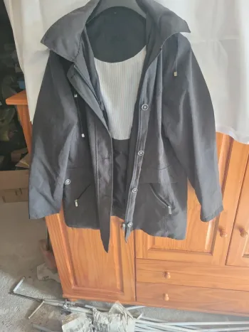 Jolie veste taille 42/44
