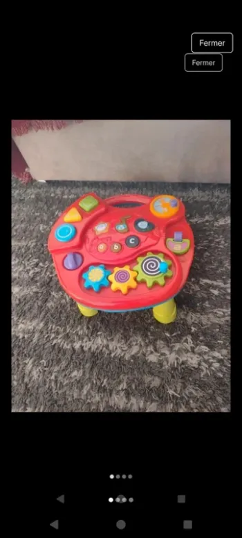 Activity and music table / Table musical d'activités