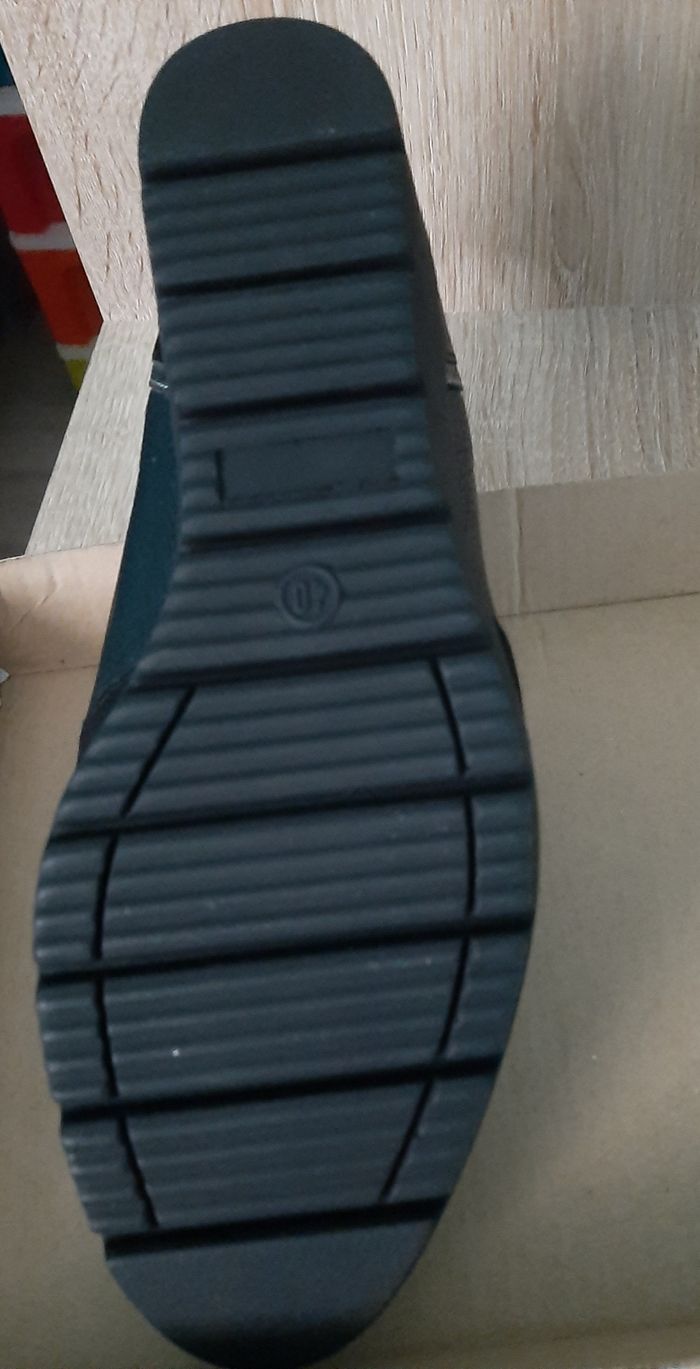 Chaussure GRJOPA neuve - photo numéro 9