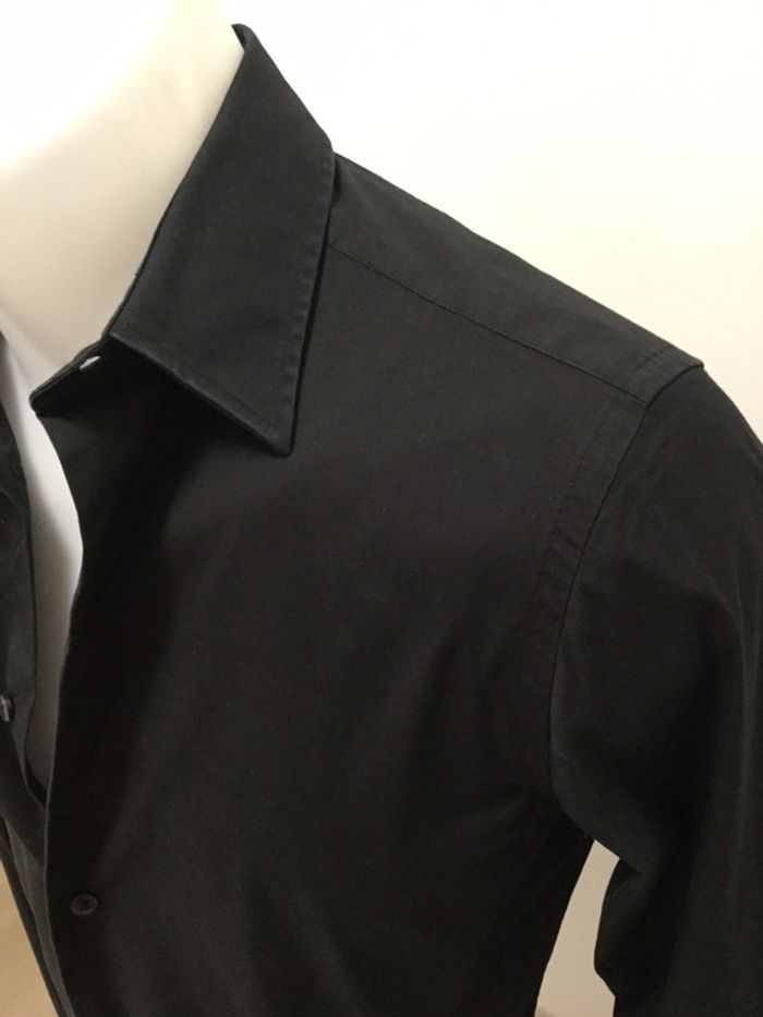 Chemise noire homme Zara - photo numéro 3