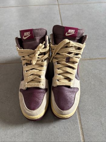 Nike Dunk High 85’s – Taille 37,5