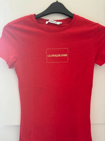 TEE shirt Calvin Klein