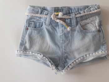 short fille 9 mois Zara