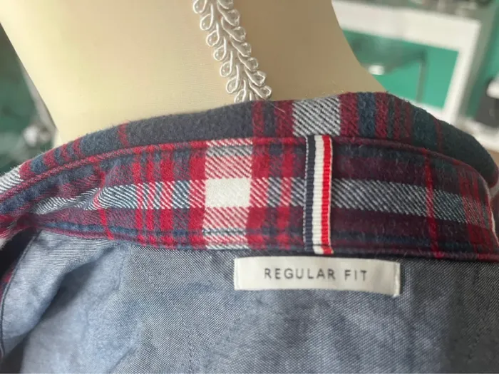 Chemise a carreaux - photo numéro 3