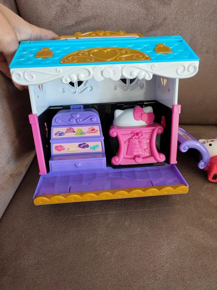 Maison transformable Hello Kitty - photo numéro 4