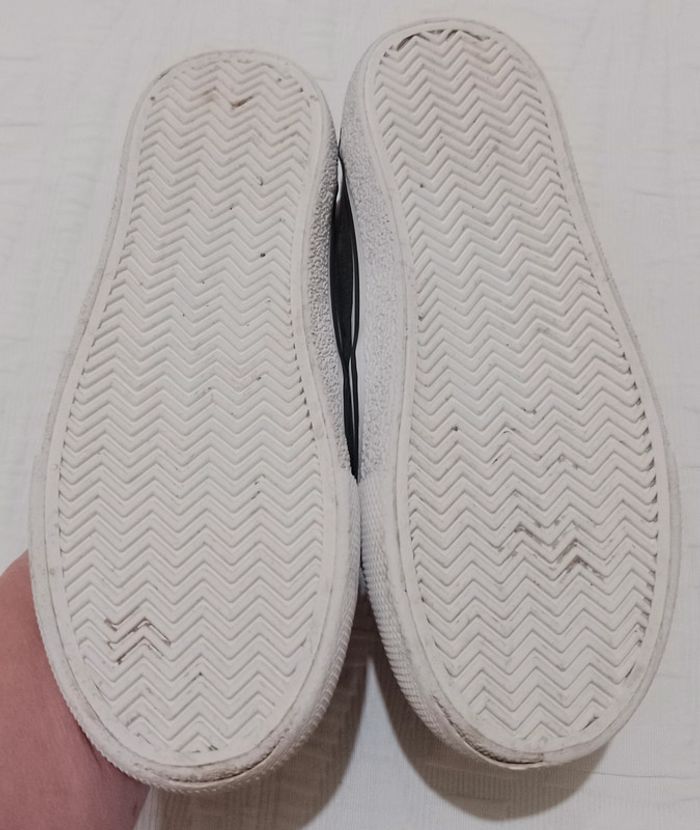 H&M chaussures baskets Batman 29 - photo numéro 3