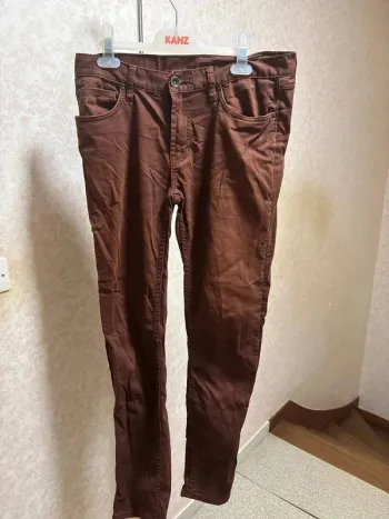 Jeans taille L Marque élément
