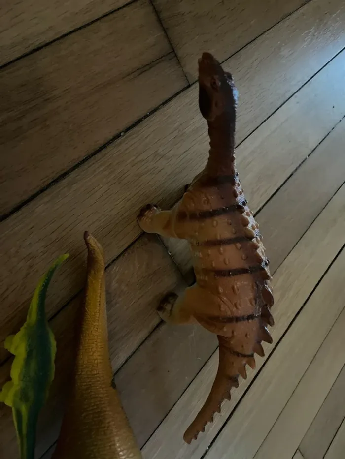 Lot 3 figurines dinosaures - photo numéro 4
