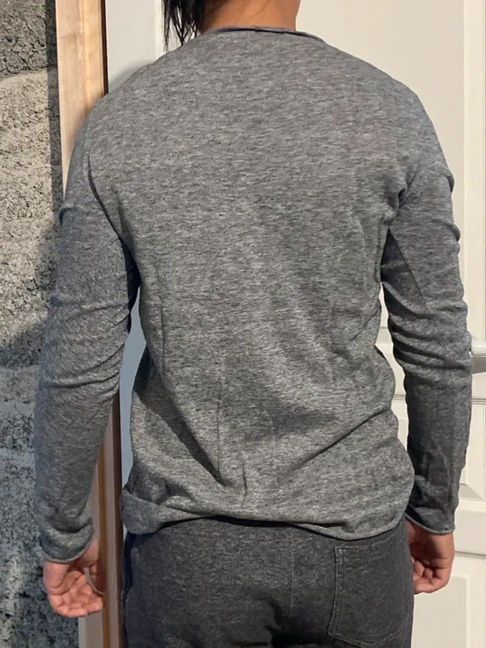 Pull léger homme gris H&M - photo numéro 2