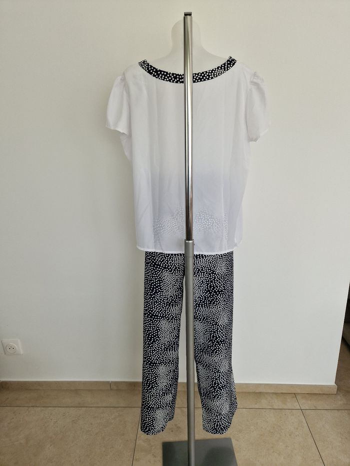 Ensemble blanc et bleu marine à pois blanc - photo numéro 5