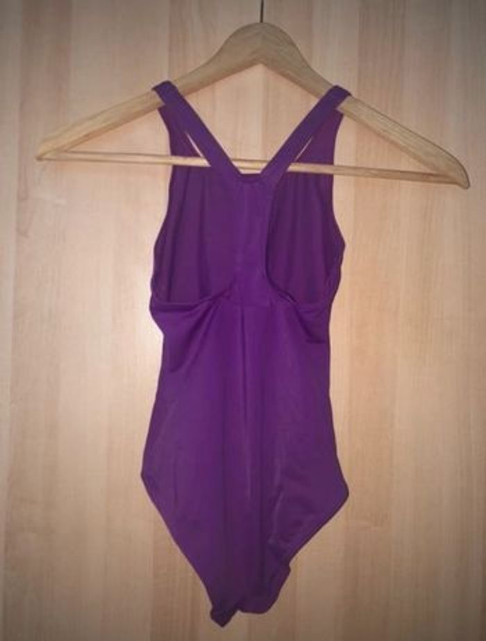 Maillot de bain 1 pièce fille + bonnet - photo numéro 2