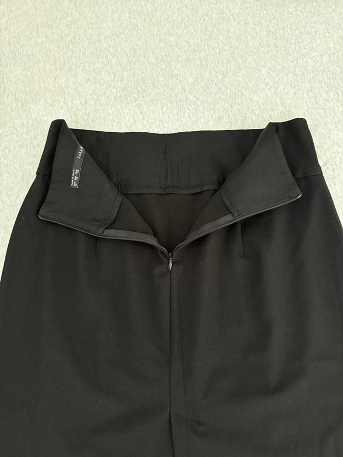 Jupe crayon Zara basic noire 38 tbe - photo numéro 3