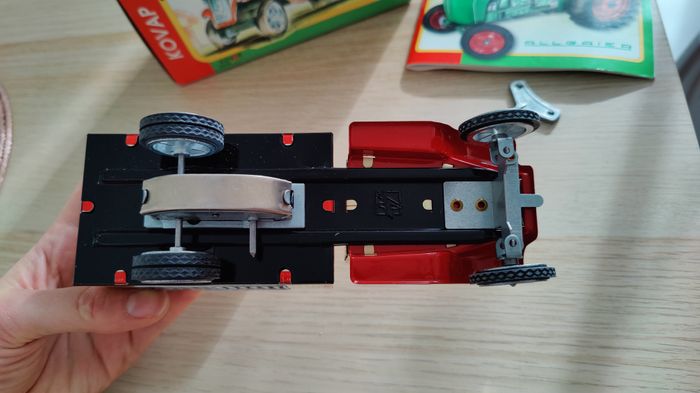 Kovap Cirkus n°596 / roulotte de cirque NEUF - photo numéro 10