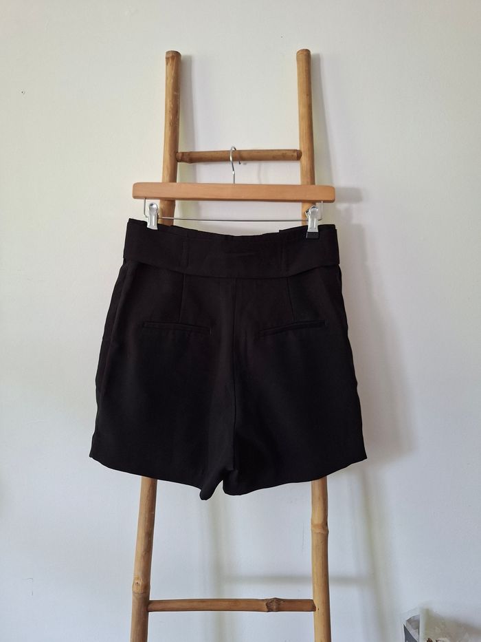 Short taille haute H&M 38 - photo numéro 7
