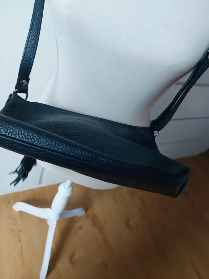 Sac bandoulière avec pompon - photo numéro 9
