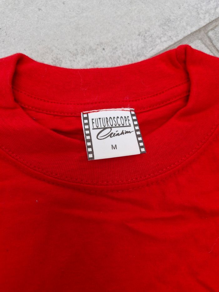 T-shirt rouge Futuroscope taille M - photo numéro 3