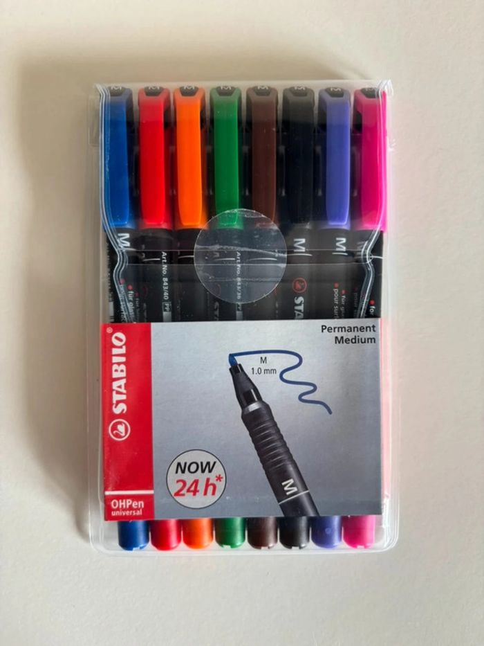 Stabilo OHPen /  pochette de 8 marqueurs permanents / pointe fine M (1 mm)