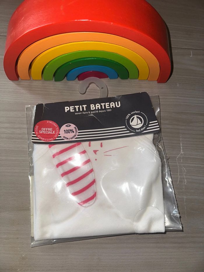 Doudou Petit Bateau Lapin Blanc rayé plat 100% coton