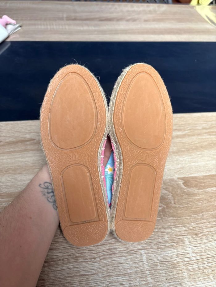 Espadrilles pointure 30 flamant rose NEUVE - photo numéro 4