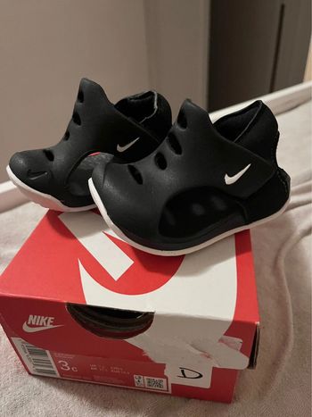 Sandales Nike bébé