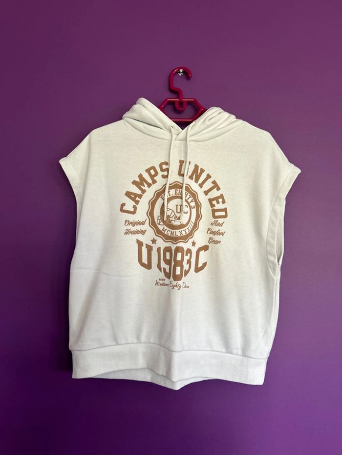 Pull sans manche