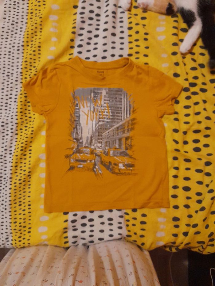 Vêtements 5 ans - photo numéro 3