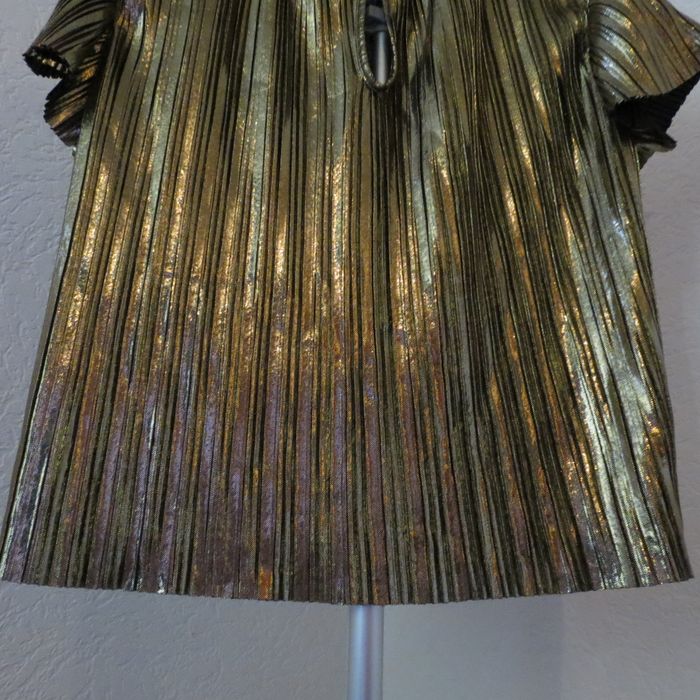 ✨ T-shirt/haut métallisé doré plissé – MONOPRIX TEENS – Taille 14 ans ✨ - photo numéro 8