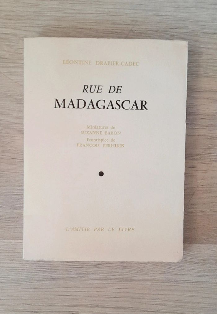 Rue de Madagascar leontine drapier-cadec