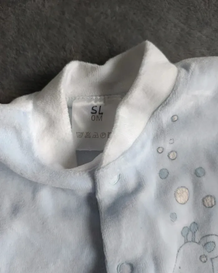 Ensemble pyjama taille 0 mois - photo numéro 4