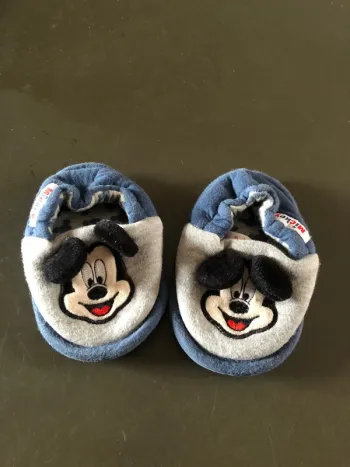 Chausson souple pour bébé disney Mickey