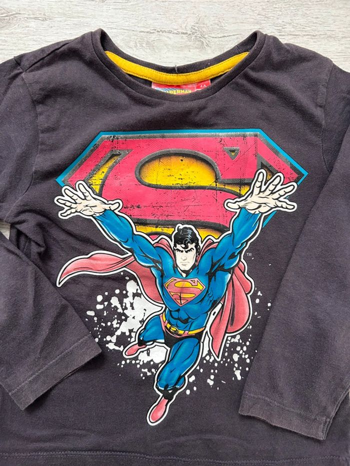 T-shirt manches longues superman 4 ans - photo numéro 2