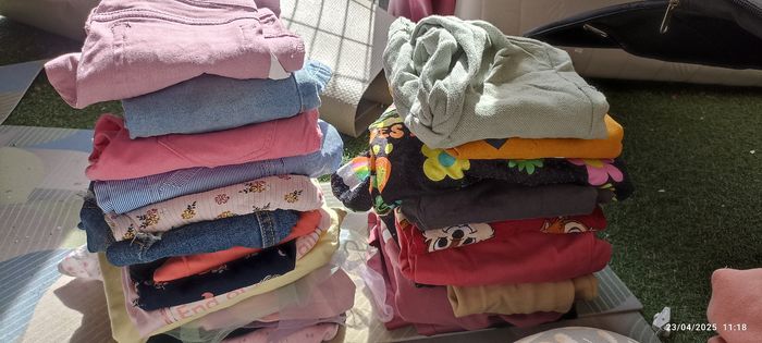 Lot vêtements fille