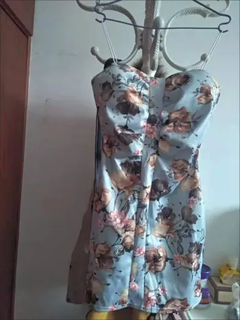 Jupe à bretelles avec imprimé rétro, jupe fine à la taille