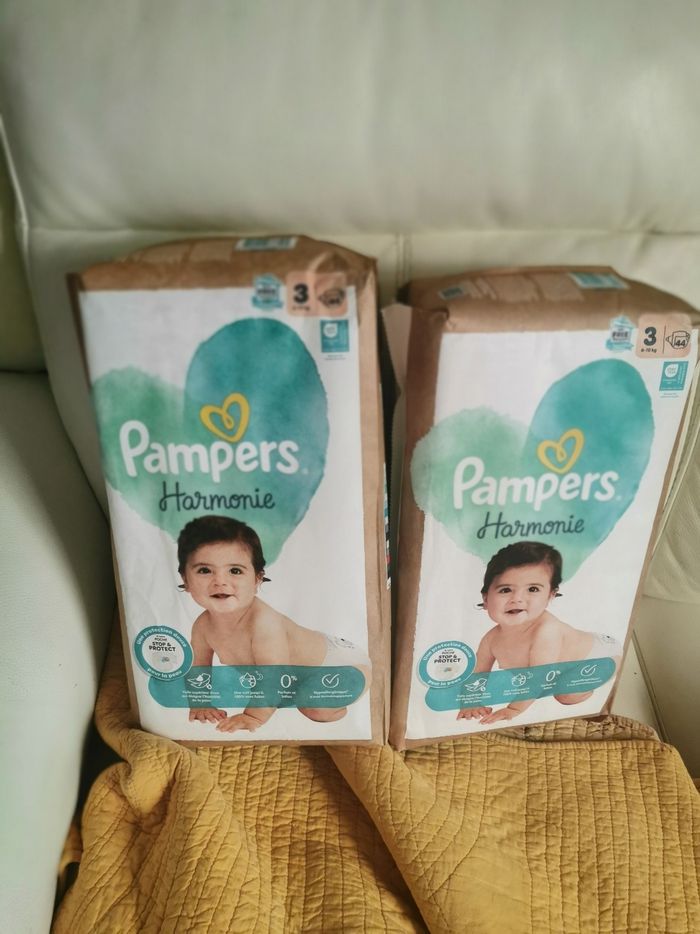 Lot de 2 paquets de couches Pampers Harmonie taille 3 - photo numéro 2