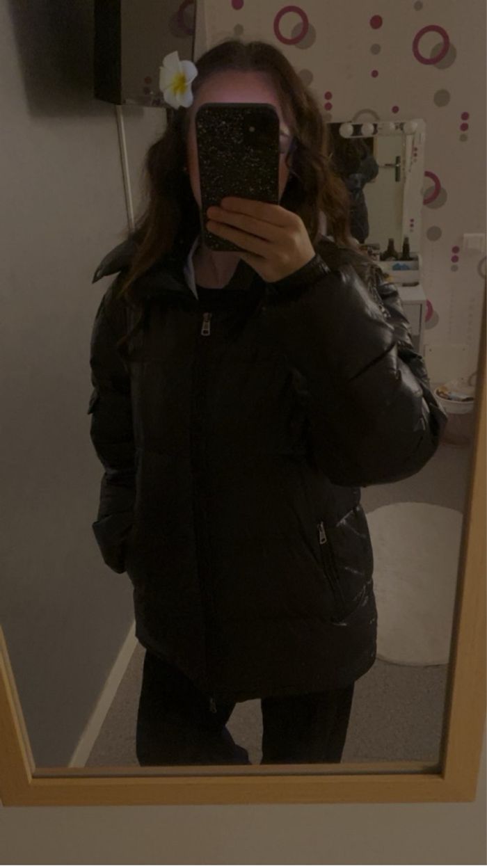 Doudoune moncler Maya taille L - photo numéro 2