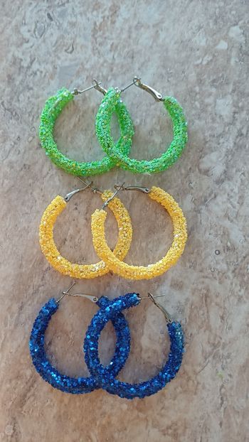 Lot boucles d'oreilles femme
