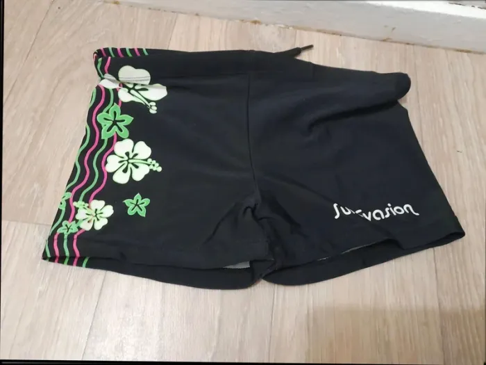 short de bains 10 ans
