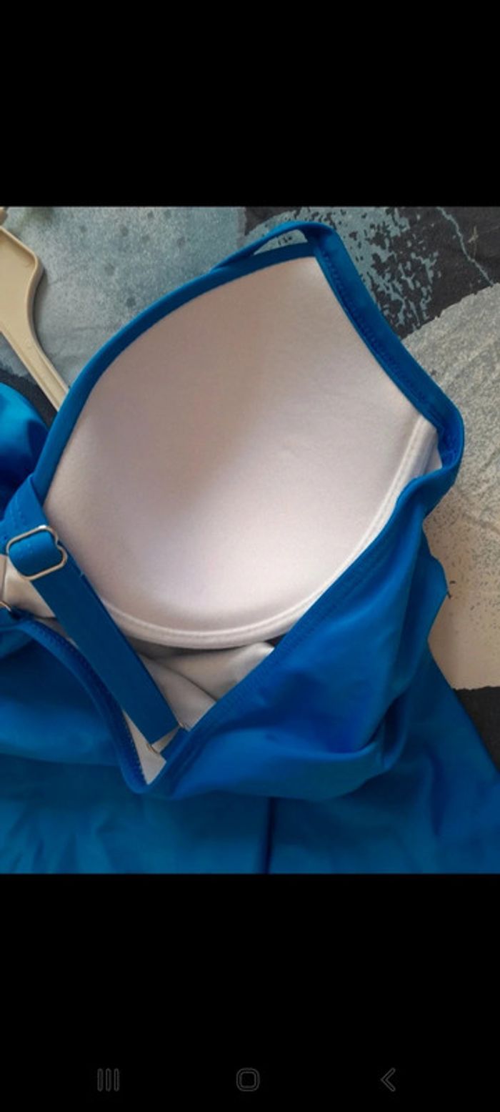 Maillot de bain - photo numéro 4