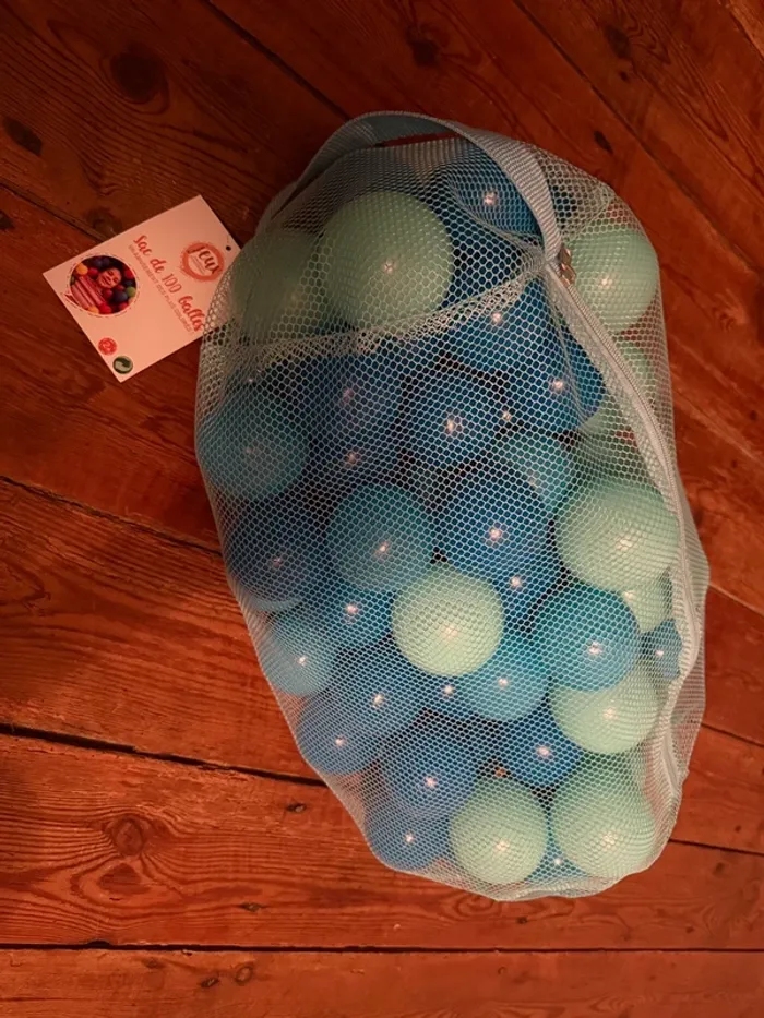 NEUF Lot de 100 balles rondes pour parc bébé bleu vert menthe foncé en sac