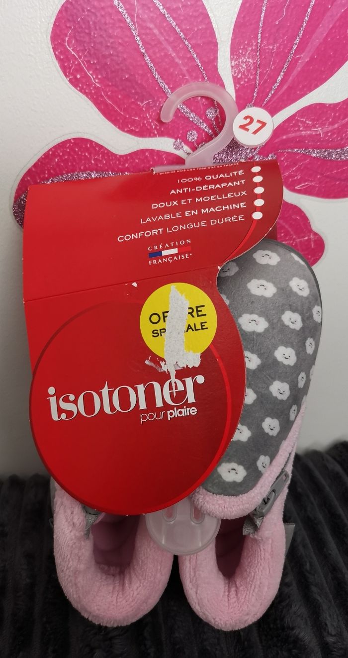 Chaussons Isotoner P27 neufs - photo numéro 2