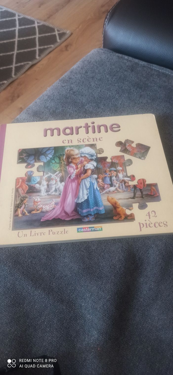 Livre puzzle Martine