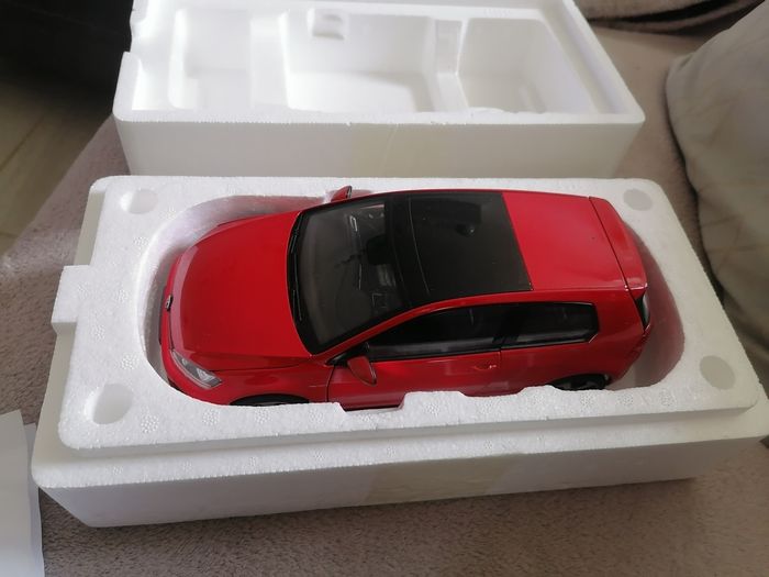 1/18 Volkswagen golf 7 gti Norev - photo numéro 5