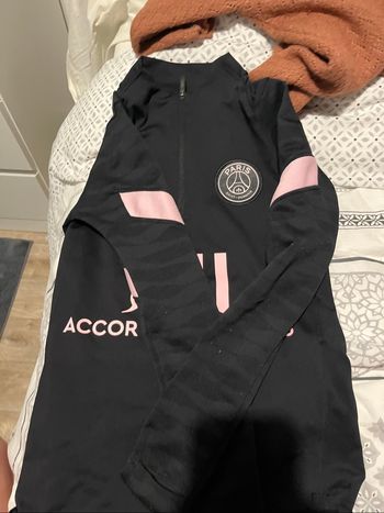 Pull manche longue Paris