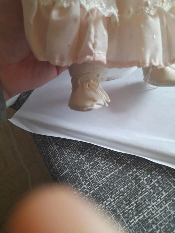 Poupée  porcelaine vintage - photo numéro 15