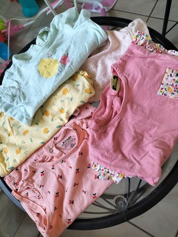 5 t shirts manche courte 6 mois