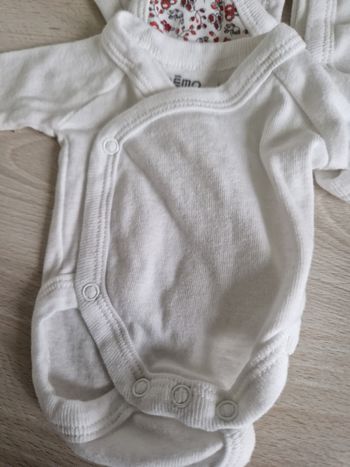 Body 00 mois jamais porté