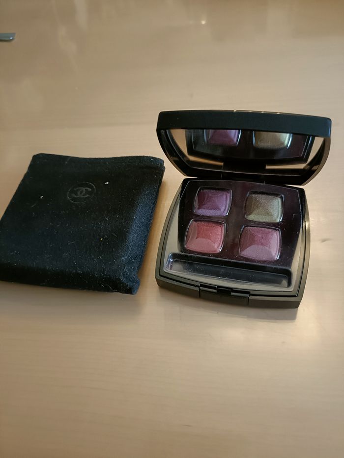 LOT PALETTE + BLUSH CHANNEL NEUF - photo numéro 6