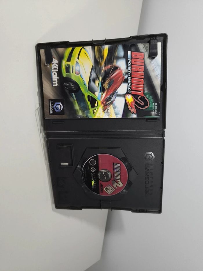 GameCube - Burnout 2 - photo numéro 2
